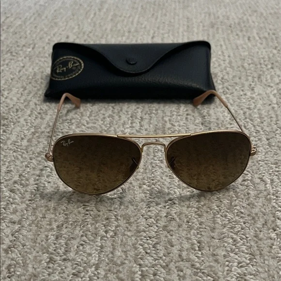 Ray-Ban RB3025 Aviator Classic Sunglasses Gold Frame Brown Gradient Lens w/ Case - Picture 3 of 7